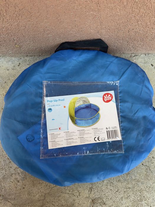 Vând Piscină pentru copii 91CM x60 CM Nouă
