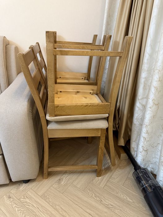 Продам Стол и Стулья