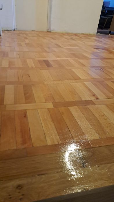 Rașchetez ,chituiesc,grunduiesc, lacuiesc