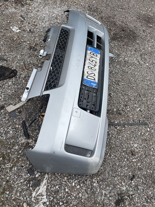 Предна броня за daihatsu cuore