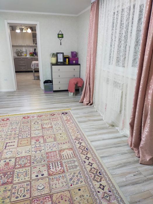 Үй сатылады (мкр. Жазира)