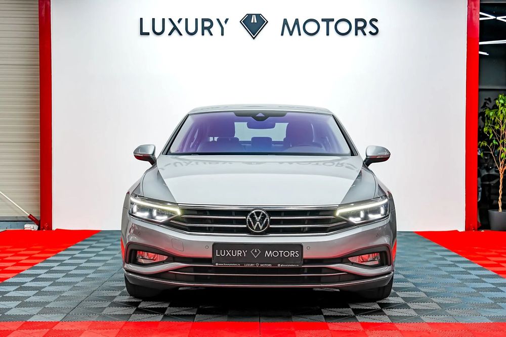 VOLKSWAGEN Passat 2020 — imagine 3