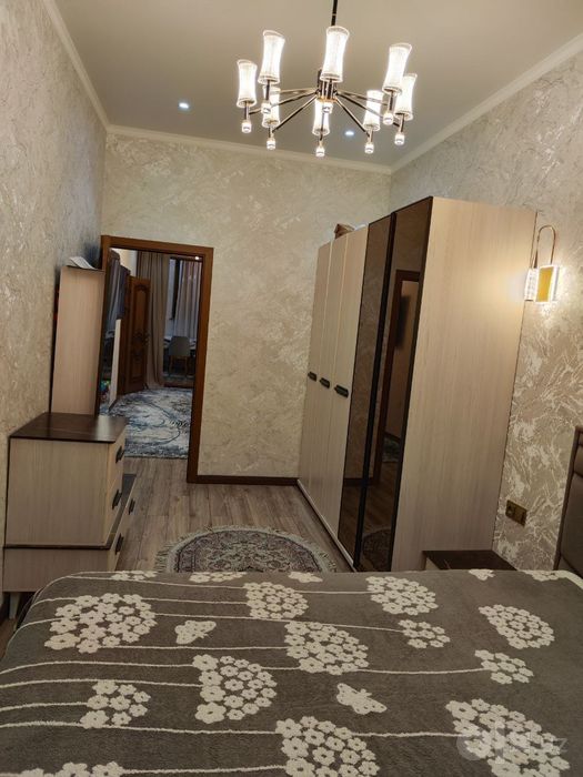 Срочно продаю квартиру Новомосковская