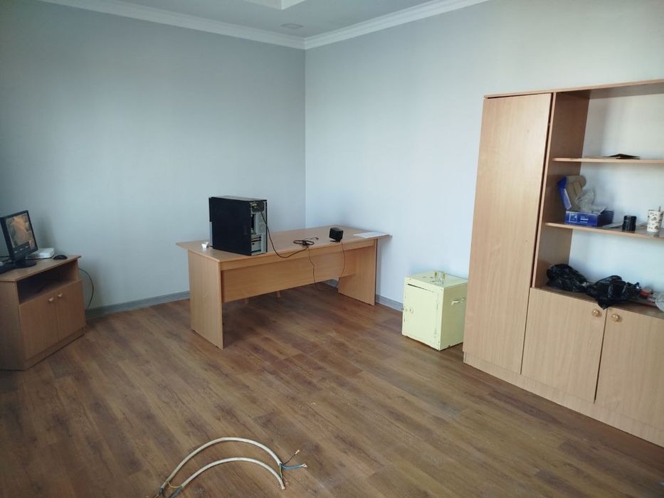 Сдам в аренду производственную территорию с цехом 14 соток