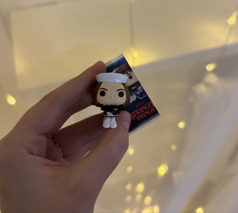 киндер Joy фигурки stranger things осд