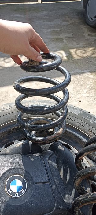 продам запчасти на BMW e36