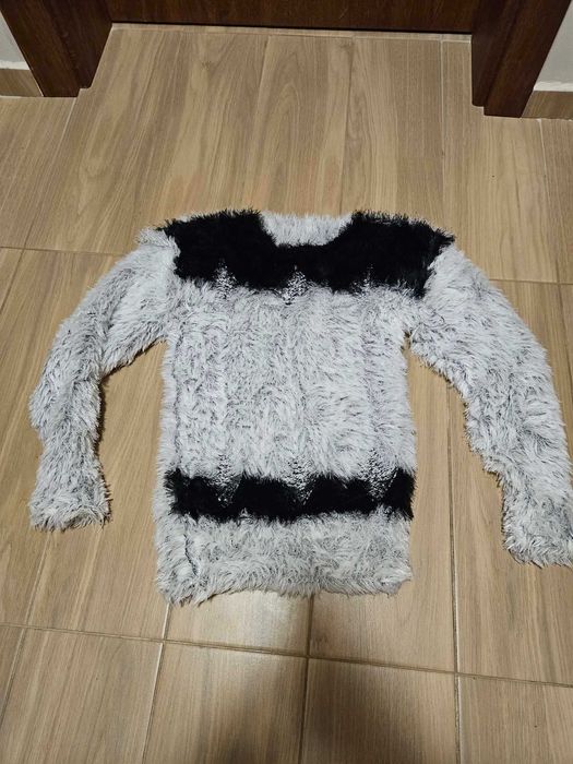 мек плюшен пуловер