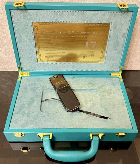 Nokia 8800 Sirocco American