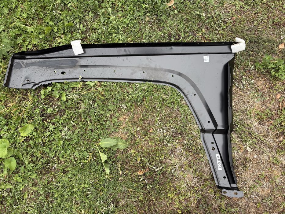 Десен калник за Jeep Cherokee 2007- 2013