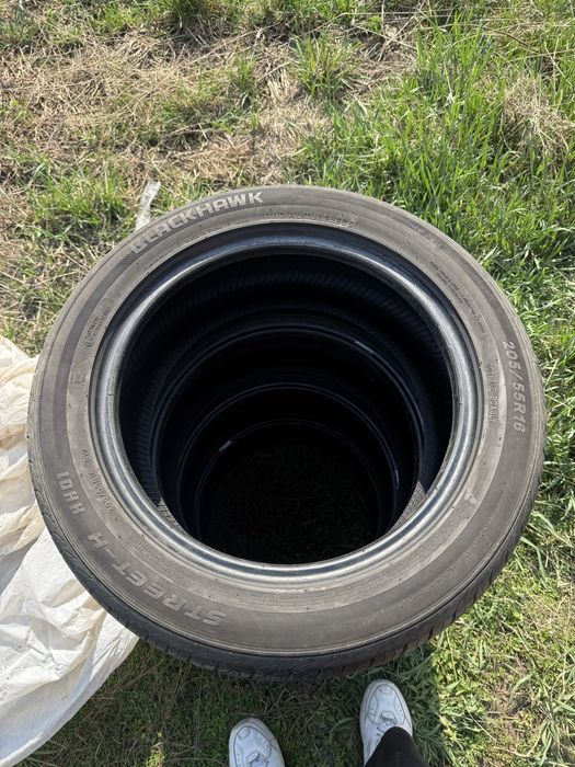 Продам резина r16 205/55