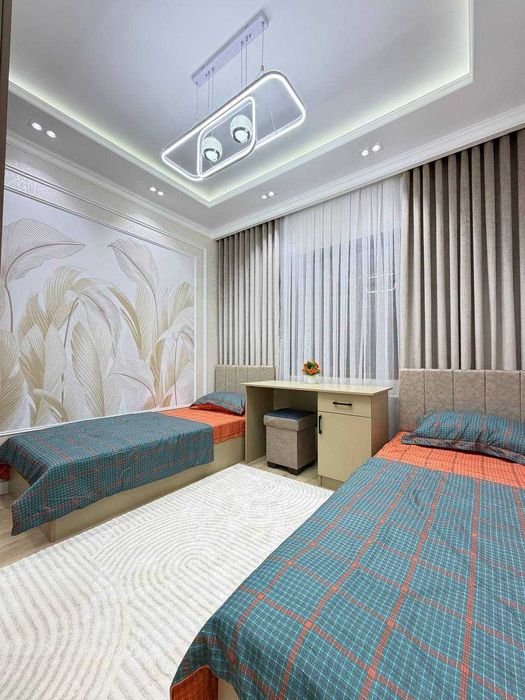 4-комнатная в Чиланзаре 5, метро Новза рядом`