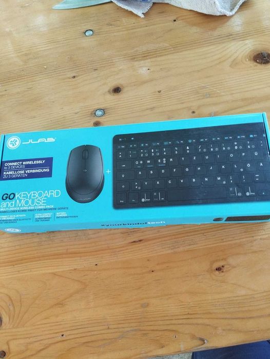 Tastaura wireles noua