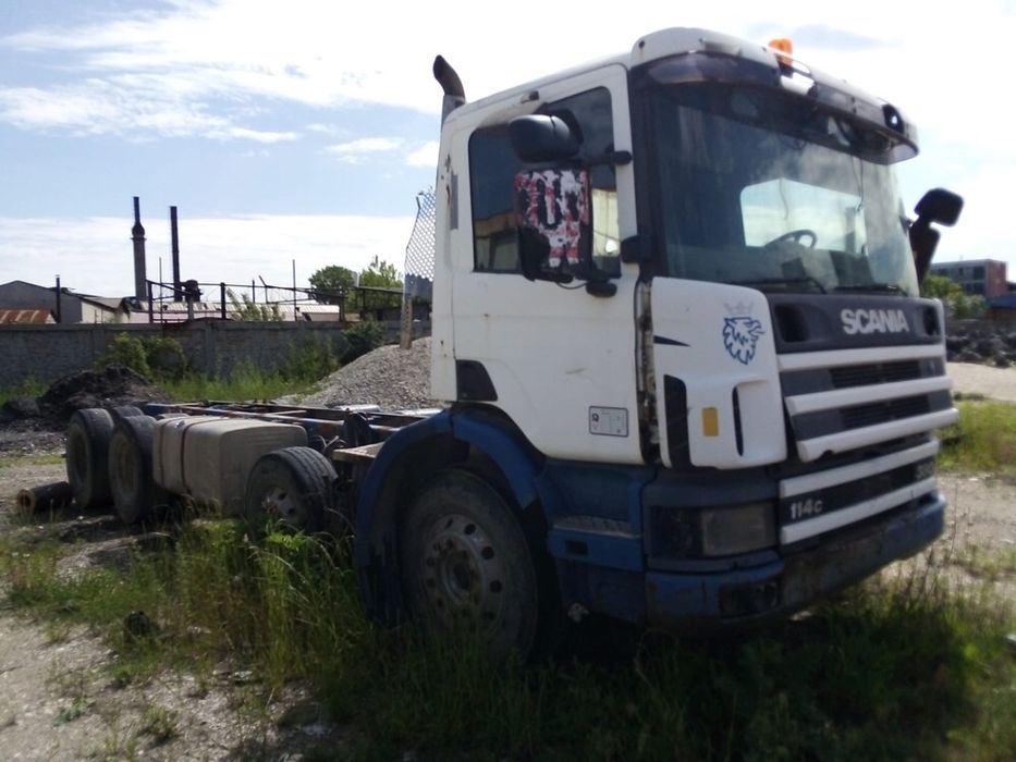 Dezmembrez Scania  8x4 114c 380