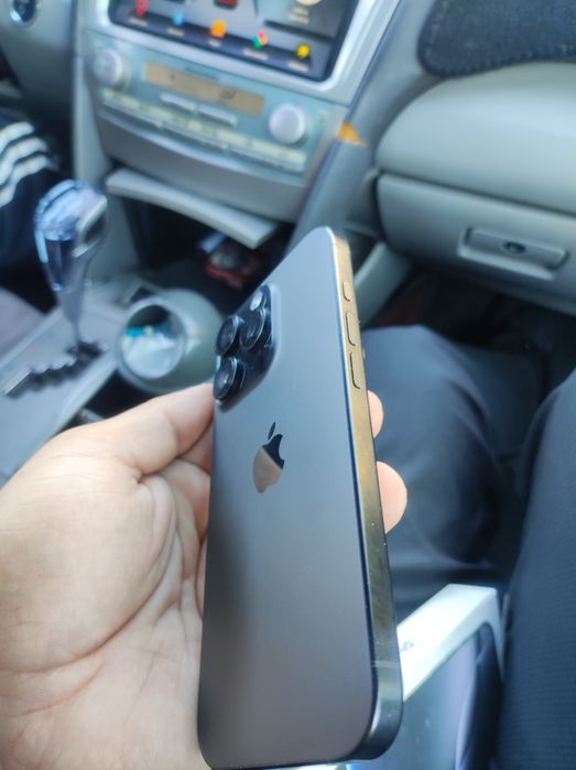 iPhone 16 pro 256 90%