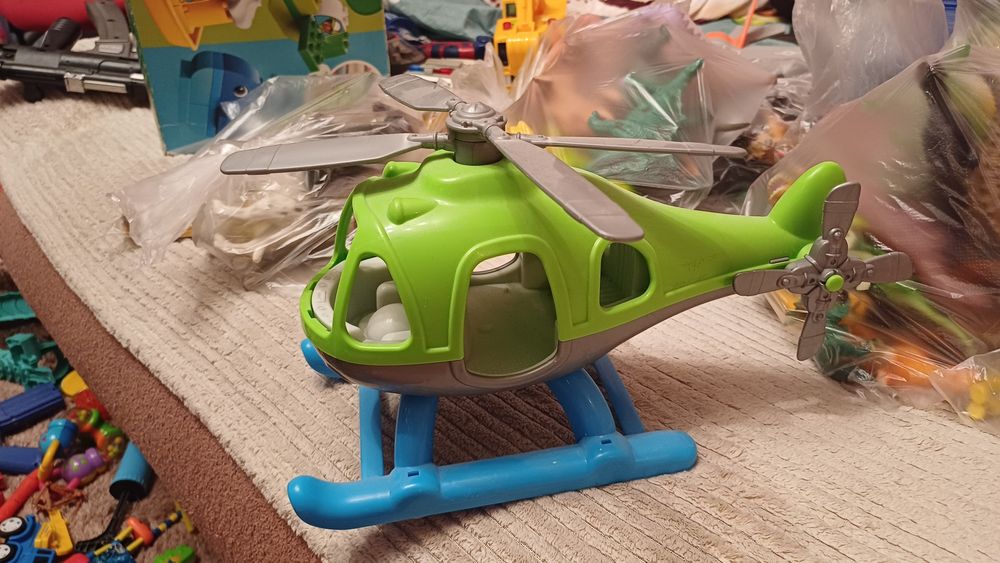 Музыкальные машинки 1500 тг