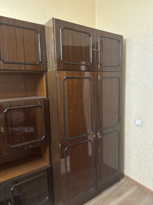 Стенка немецка, в гостинную. Мебель