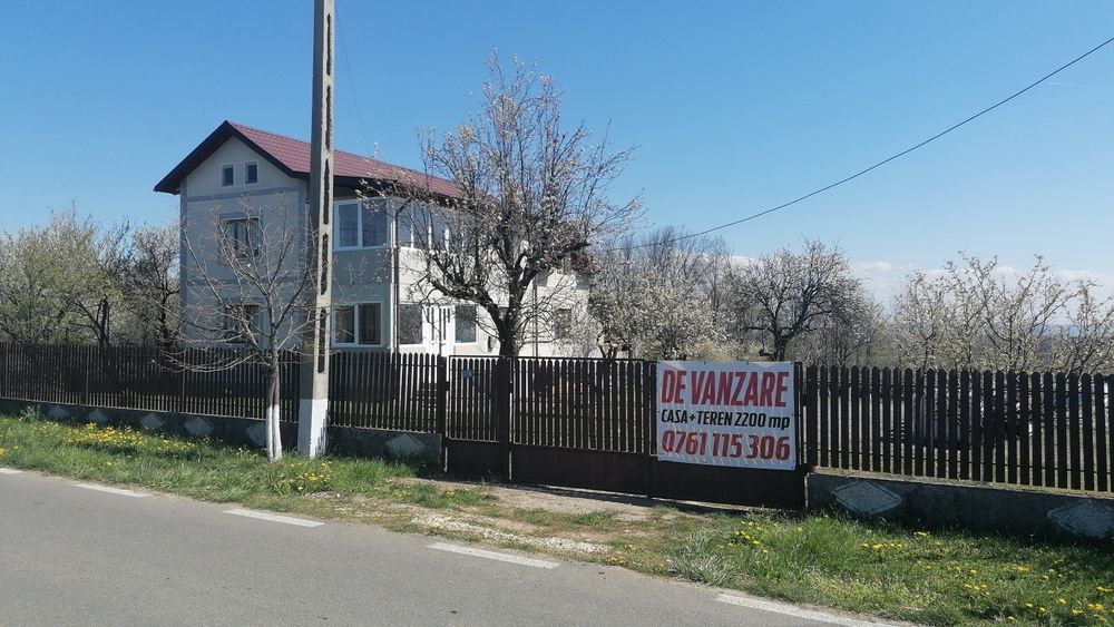 Casa de vanzare Hintesti (Dealu Viilor)l