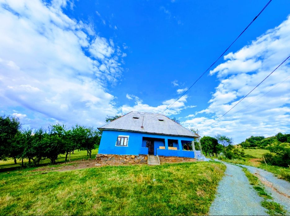 Refugiu autentic cu panoramă spre Baia Mare în Defileul Lăpușului