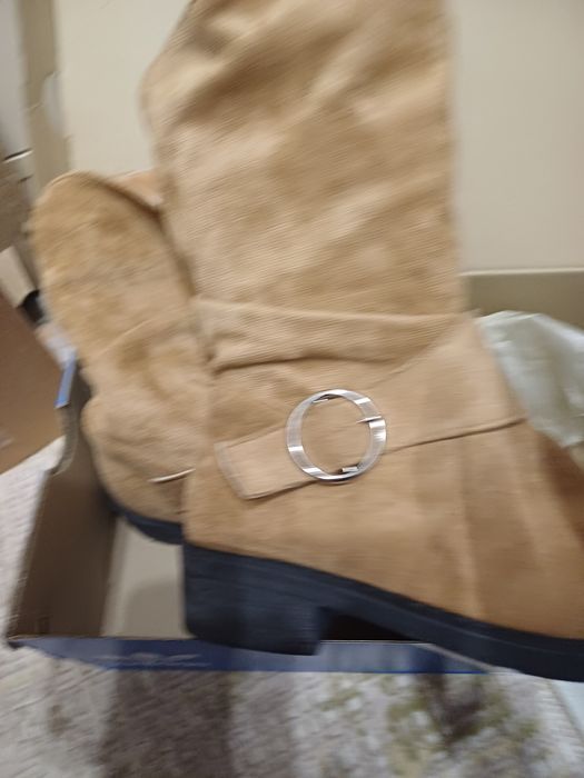 Продам сапоги женс