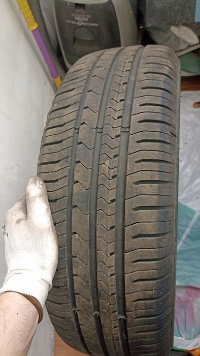 Продам резину на 15