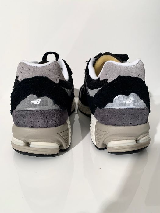 New Balance 2002R Protection Pack Black and Grey