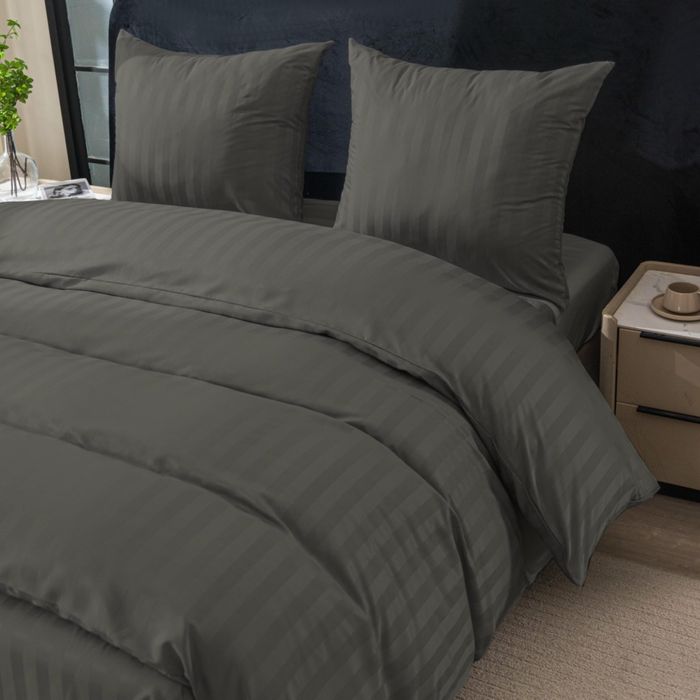 Спален комплект 4 части - 220x200 см с 2 калъфки, сатенени райета, микрофибър/памук, с цип, хипоалергенен - тъмно сив