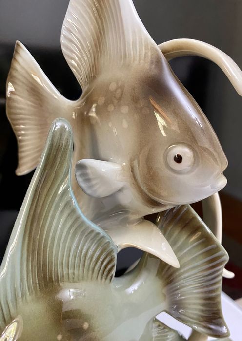 Статуэтка скалярии Royal Dux винтаж