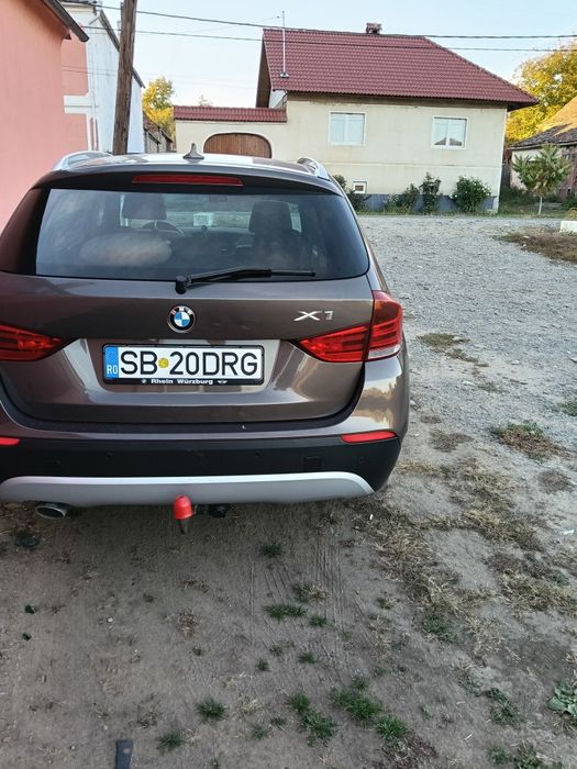 BMW X1 2010 — imagine 3