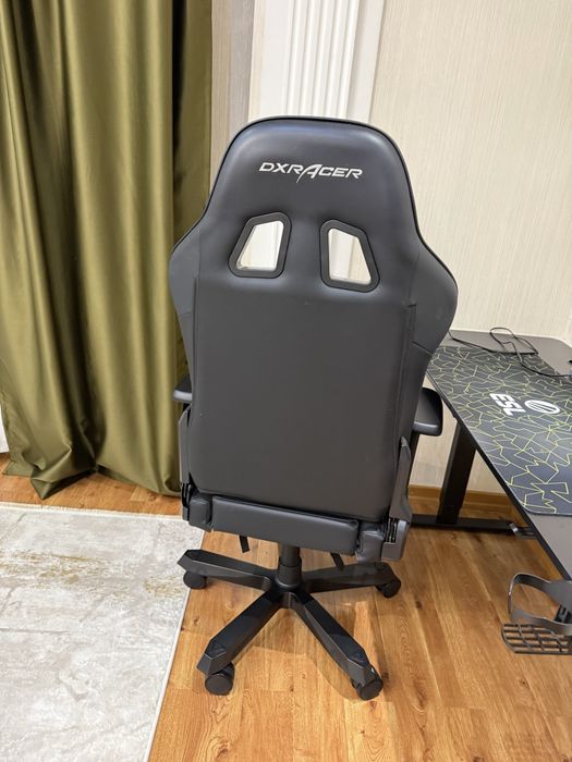 Продам игровое кресло