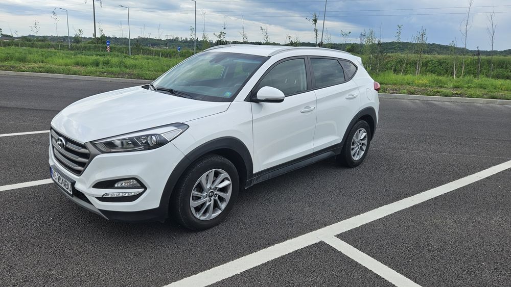 Hyundai tucson 2017 1.7 motorina automat