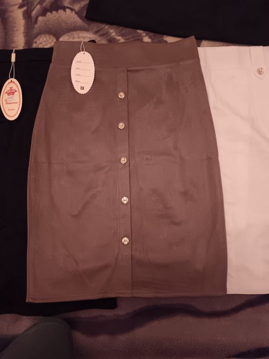 Продам новые  юбки. Размеры 46-54