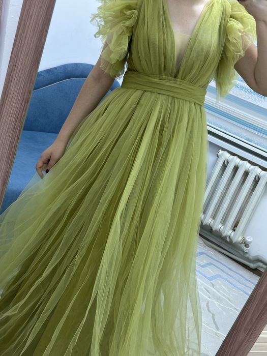 вечернее пышное платье