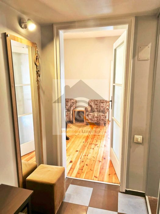 Продава се Тристаен апартамент в София, Център - 85 кв.м за 3530 €/кв.м - Снимка #10