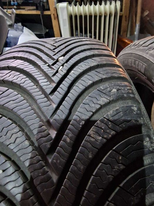 2 cauciucuri Michlein 205/55R16 de iarna