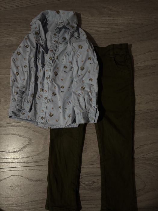 Camasa si pantaloni de baieti marimea 98