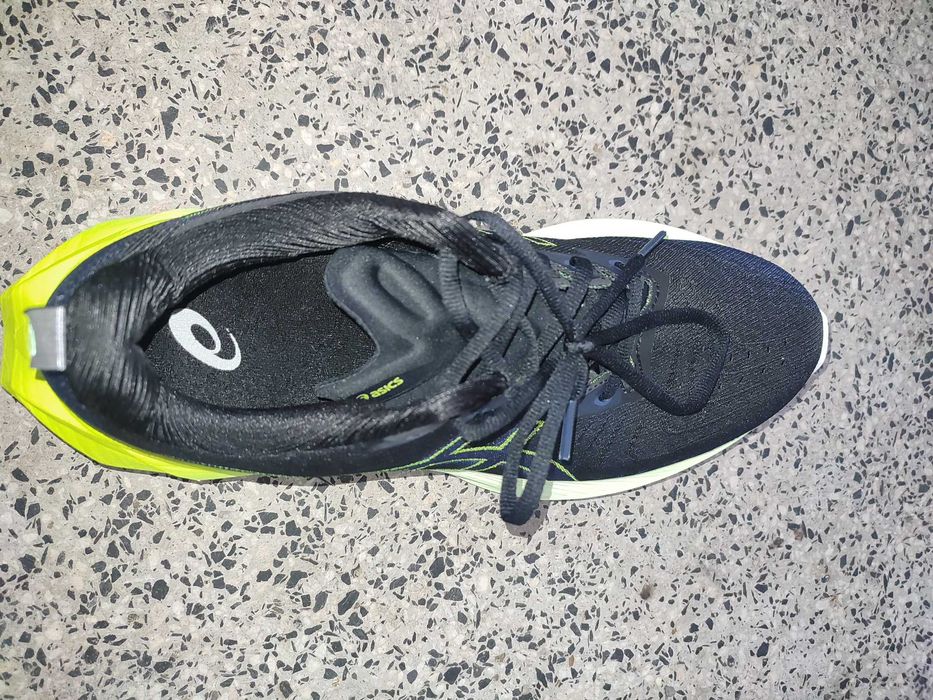 Размер 44 - ASICS Novablast 4 BLACK/BLUE EXPANSE