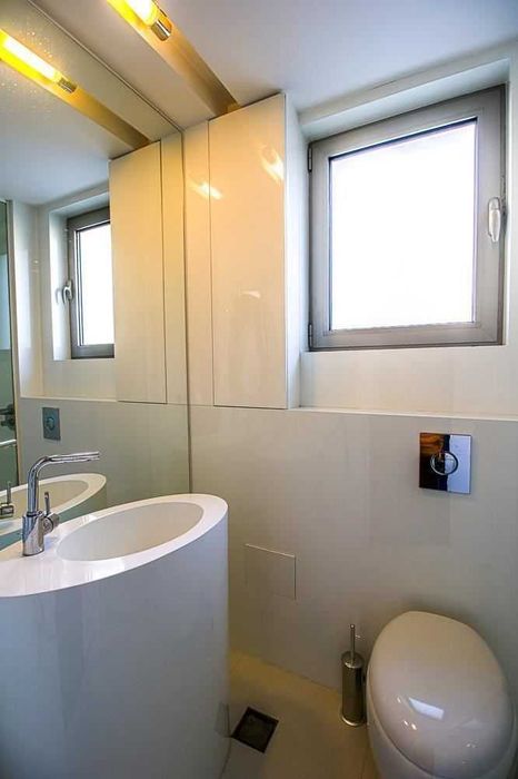 Дава се под наем Двустаен апартамент в София, Център - 75 кв.м за 750 € - Снимка #15