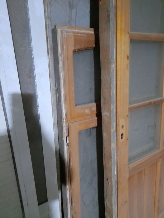 Продается дверь с замком