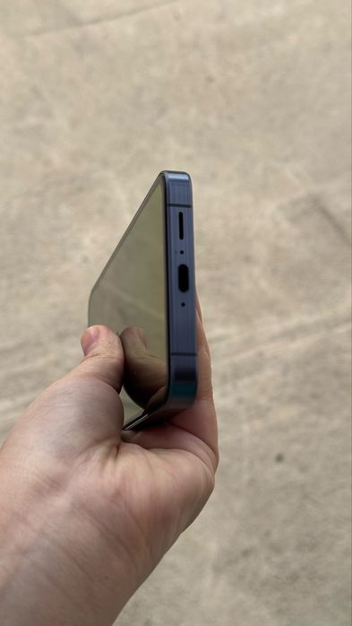 Продам ИДЕАЛЬНЫЙ samsung A55/ 256gb