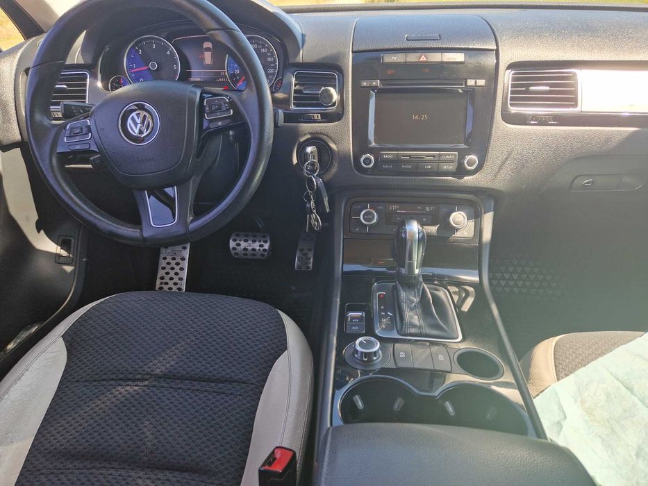 Volkswagen Touareg 2012