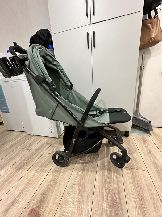 Продам коляску Anex air z