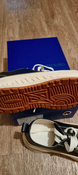 Pantofi piele naturala noi cu certificat M 40