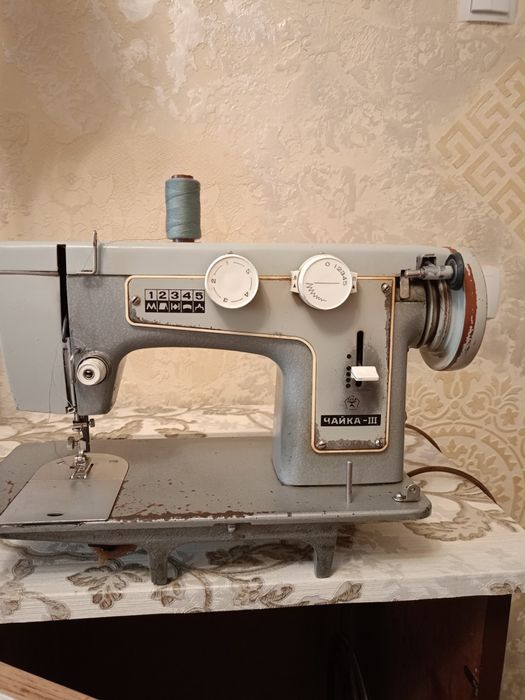 Швейная машина Чайка 3