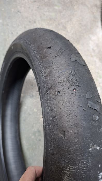 Мото сликове Bridgestone soft/ medium