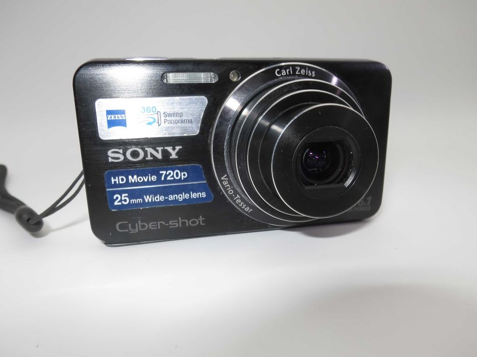Sony Cyber-shot DSC W630 ултра компактен цифров фотоапарат, дигитална камера 16.1 MP CCD, 5x Carl Zeiss Оптичен Зум с 25mm Широк Ъгъл, работи чудесно