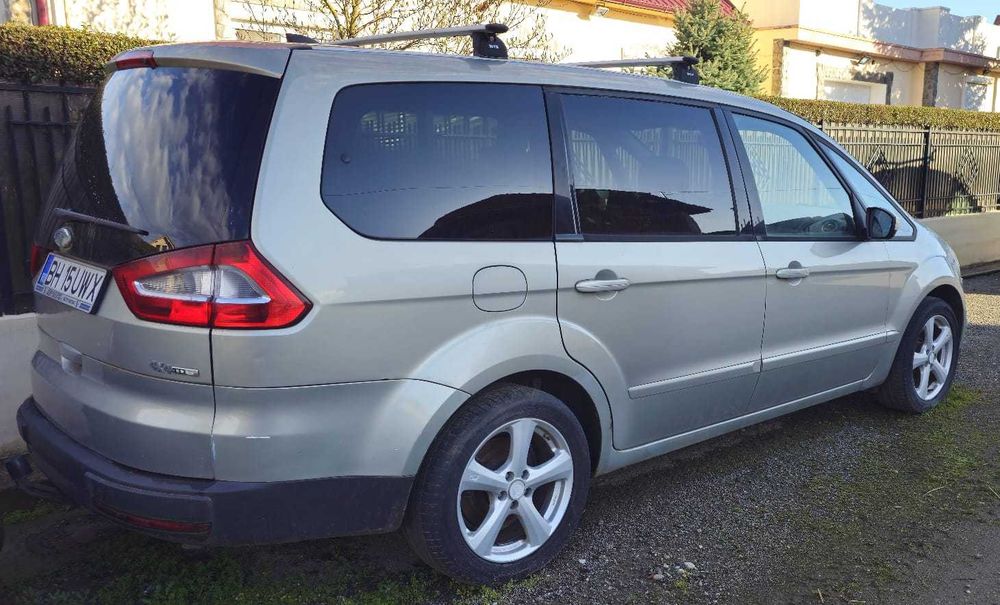 FORD Galaxy 2009 — imagine 3