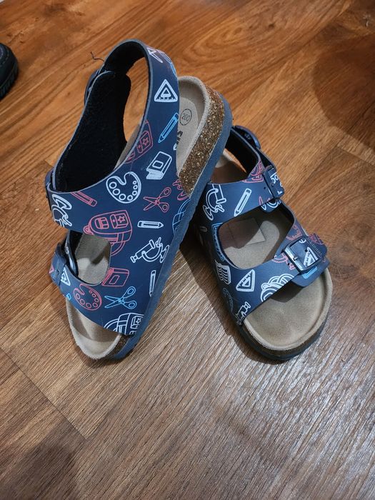 Продам босоножки из Кореи