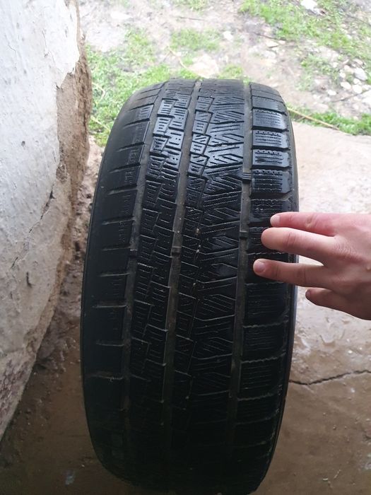 Продаётся зимний шины
