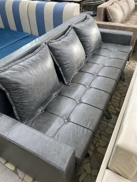 Divan myaxkiy mebel
