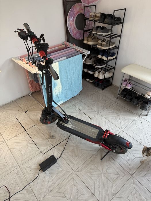 Продам элекросамока kugoo m4 pro